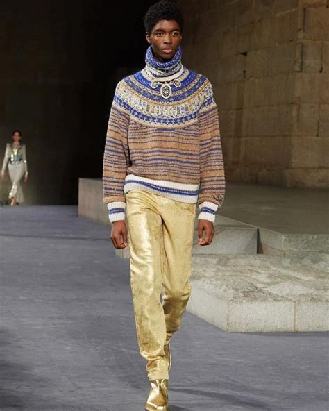 first black model for chanel|Alton Mason, the First Black Male Model to Walk a Chanel Show, .